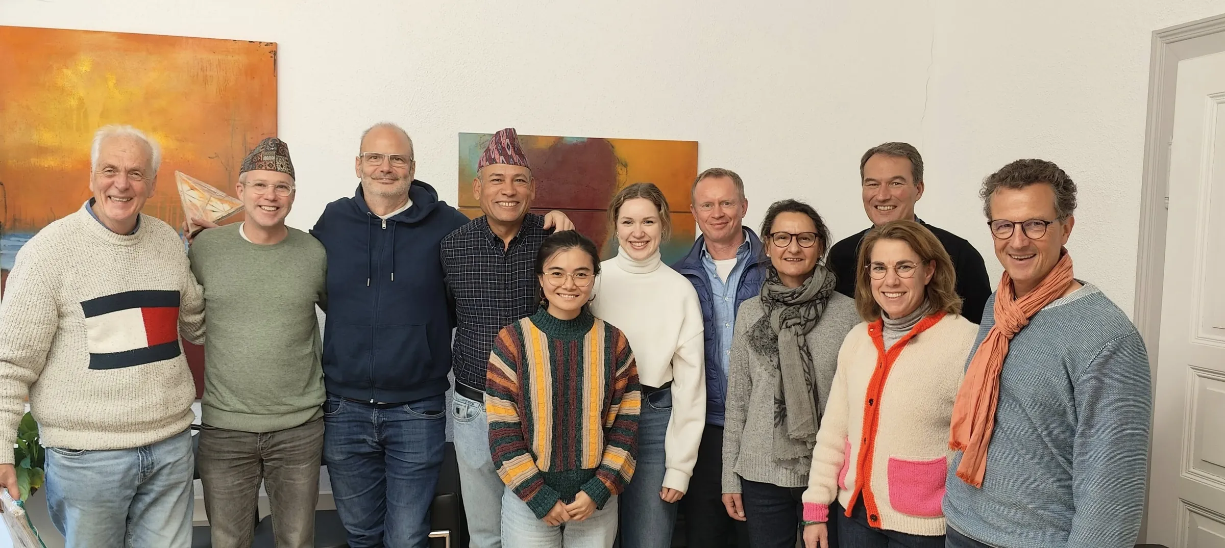 Gruppenfoto einiger Mitglieder des Fördervereins während der Jahreshauptversammlung